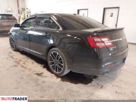 Ford Taurus 2019 3