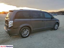 Dodge Grand Caravan 2019 3
