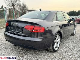 Audi A4 2011 2.0 143 KM