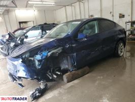 Tesla Model Y 2022 Tesla Model Y 2022