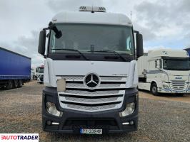 Mercedes Actros