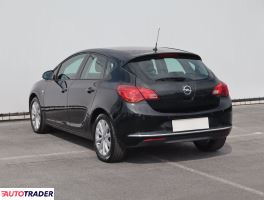 Opel Astra 2013 1.4 138 KM