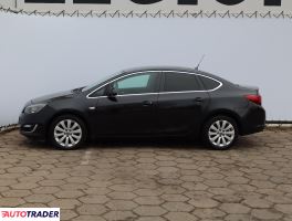 Opel Astra 2014 1.4 138 KM