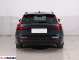 Volvo V60 2023 2.0 160 KM