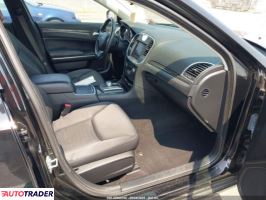 Chrysler 300C 2019 3
