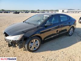 Hyundai Elantra - zobacz ofertę