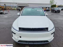 Tesla Model Y 2026