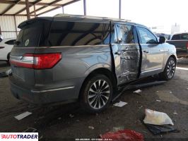 Lincoln Navigator 2021 3