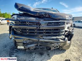 Chevrolet Silverado 2025 3