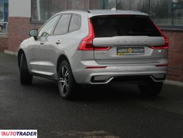 Volvo XC60 2021 2.0 253 KM