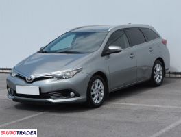 Toyota Auris 2016 1.6 130 KM