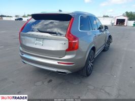 Volvo XC90 2020 2