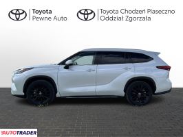 Toyota Highlander 2023 2.5 190 KM