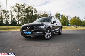 Volvo XC60 2022 2.0 194 KM