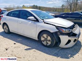 Hyundai IONIQ Hybrid 2021 1