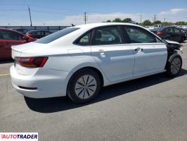 Volkswagen Jetta 2019 1
