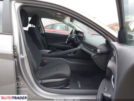 Hyundai Elantra 2023 2