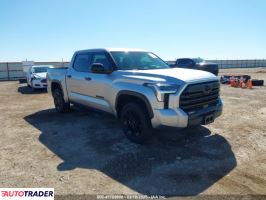 Toyota Tundra 2022 3