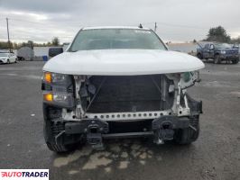 Chevrolet Silverado 2020 4