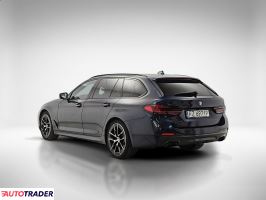 BMW 540 2020 3.0 333 KM