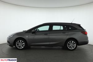 Opel Astra 2020 1.2 143 KM