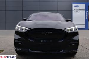 Ford Mustang 2022 351 KM