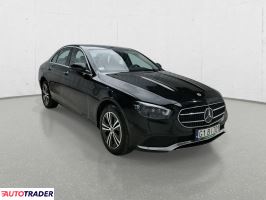 Mercedes E-klasa 2022 2.0 194 KM