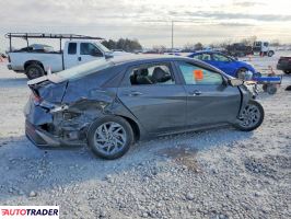 Hyundai Elantra 2024 2