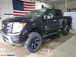 Nissan Titan 2021 5