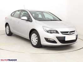Opel Astra 2018 1.4 138 KM