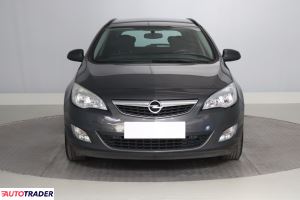Opel Astra 2012 1.6 177 KM