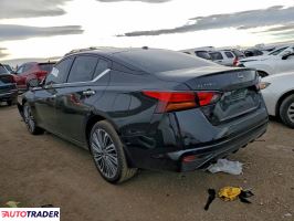 Nissan Altima 2025 2