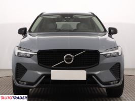 Volvo XC60 2022 2.0 194 KM
