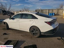 Hyundai Elantra 2025 1