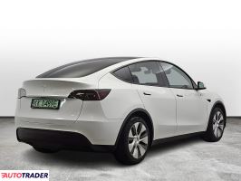 Tesla Model Y 2023 299 KM