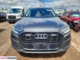 Audi Q7 2021 3