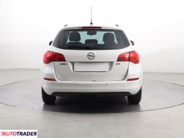Opel Astra 2012 1.7 123 KM