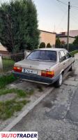 Audi 80 1985 1.6 75 KM
