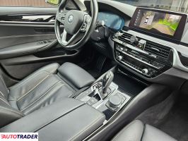 BMW 530 2019 2.0 292 KM