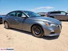 Nissan Altima 2020 2