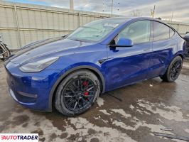 Tesla Model Y - zobacz ofertę