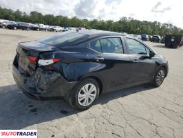 Nissan Versa 2020 1