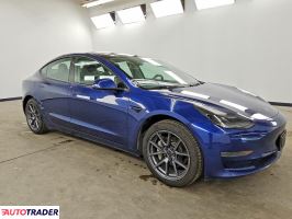 Tesla Model 3 2022