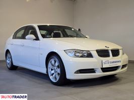 BMW 330 2008 3.0 231 KM