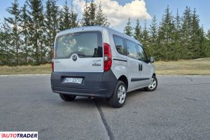 Opel Combo 2014 1.6 105 KM