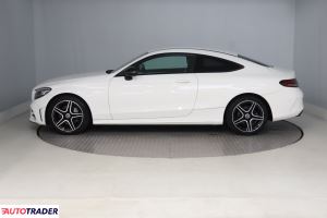 Mercedes C-klasa 2018 1.6 154 KM