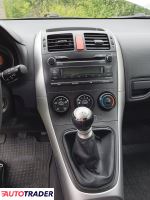 Toyota Auris 2013 1.3 99 KM