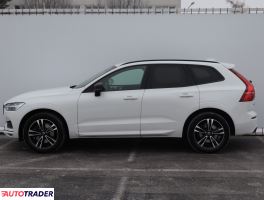 Volvo XC60 2020 2.0 194 KM