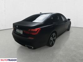 BMW 750 2016 3.0 400 KM BMW 750 2016 3.0 400 KM