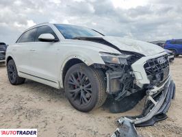 Audi Q8 2021 3